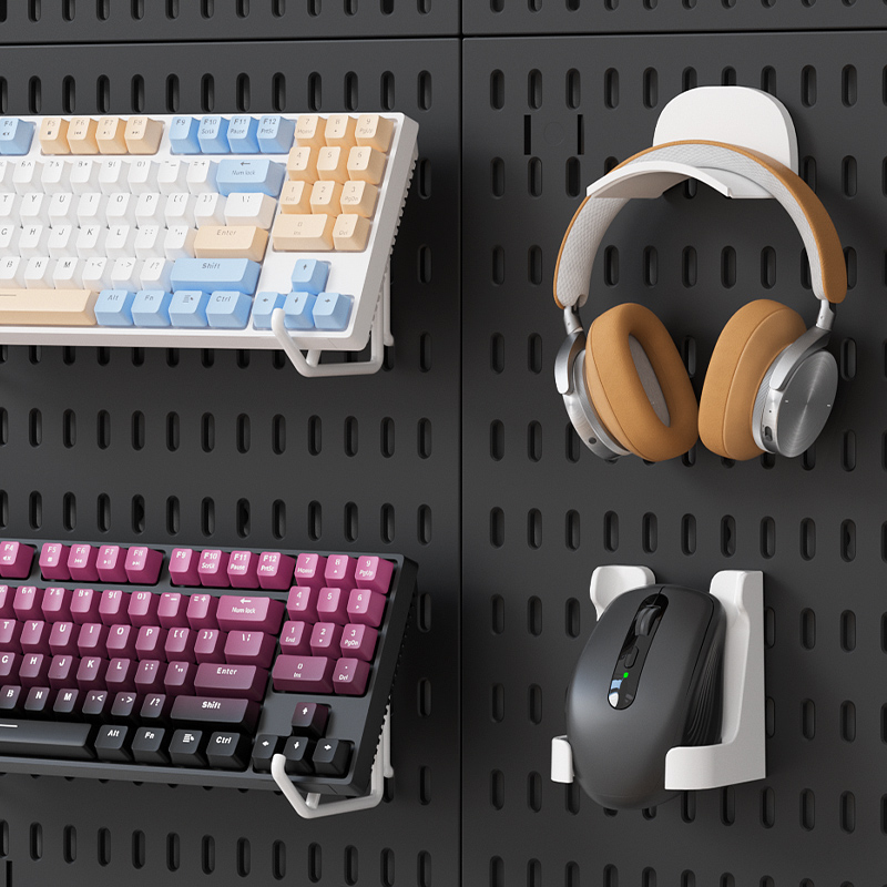 Gaming Gear Pegboard: montado  - Gaming Accessories Wall avaliação e preço